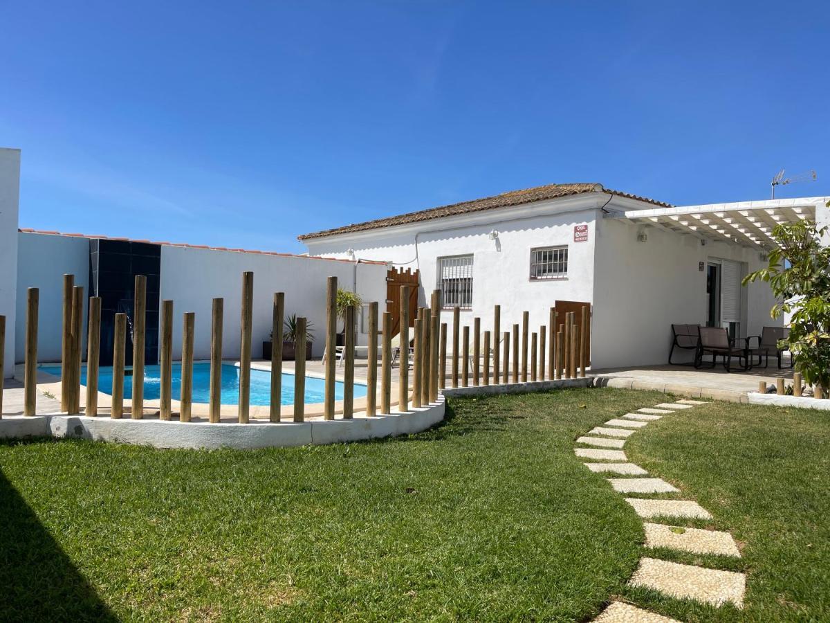 Alojamientos Con Piscina Privada Y Cerca Del Mar, Mire Las Fotos Y Elija El Suyo, Le Esperamos شيكلانا دي لا فرونتيرا المظهر الخارجي الصورة